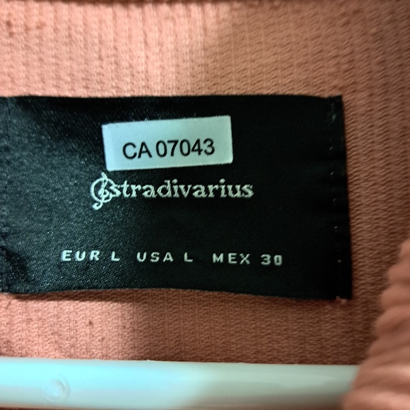 Stradivarius  shacket - Picture 3 of 3